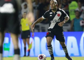 Rodrigo deve retornar ao Vasco após passagem pelo Londrina; veja números