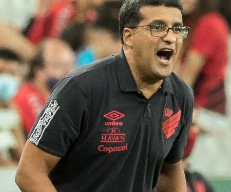 Athletico-PR ganha novidades de última hora para enfrentar o Vasco