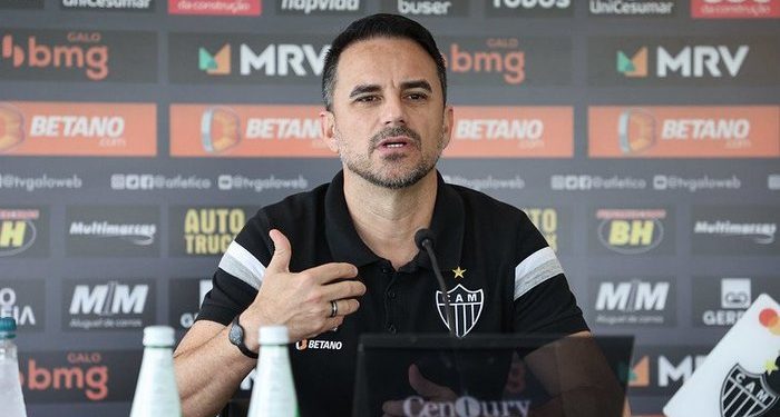 Presidente do Galo bate o martelo sobre futuro de Rodrigo Caetano, especulado no Vasco