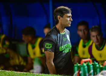 Próximo adversário do Vasco, América-MG vive crise enorme, foi rebaixado e não tem treinador