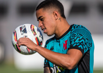 Qual é o clube que mais utilizou a base no Brasileirão? Veja a posição do Vasco no ranking