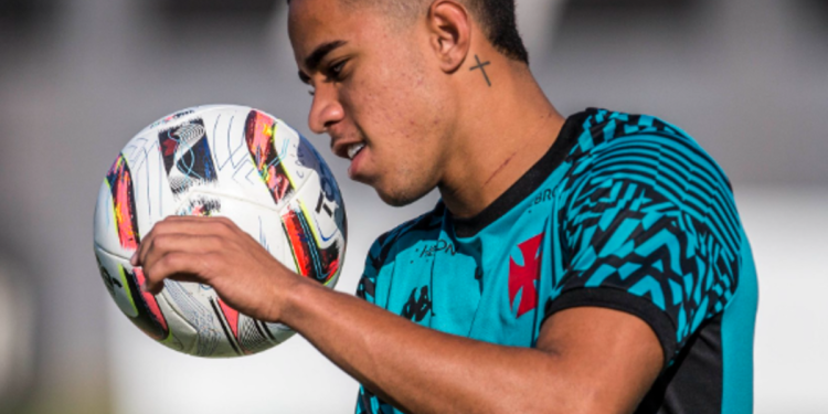 Qual é o clube que mais utilizou a base no Brasileirão? Veja a posição do Vasco no ranking