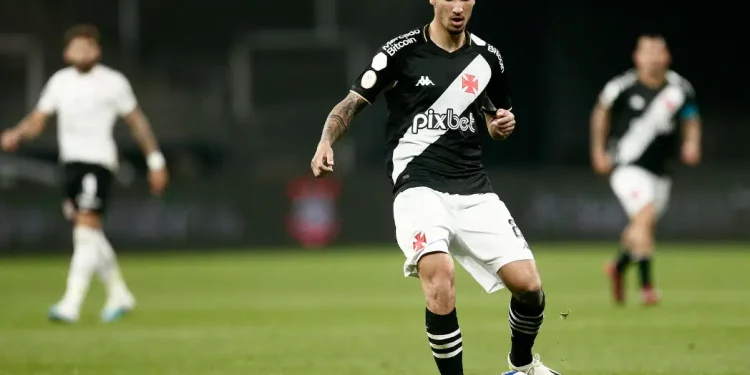 Se quiser ser comprado pelo Vasco, Praxedes vai precisar recuperar boa fase