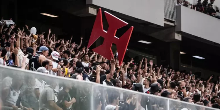 Torcida do Vasco dá mais um show no Brasileirão