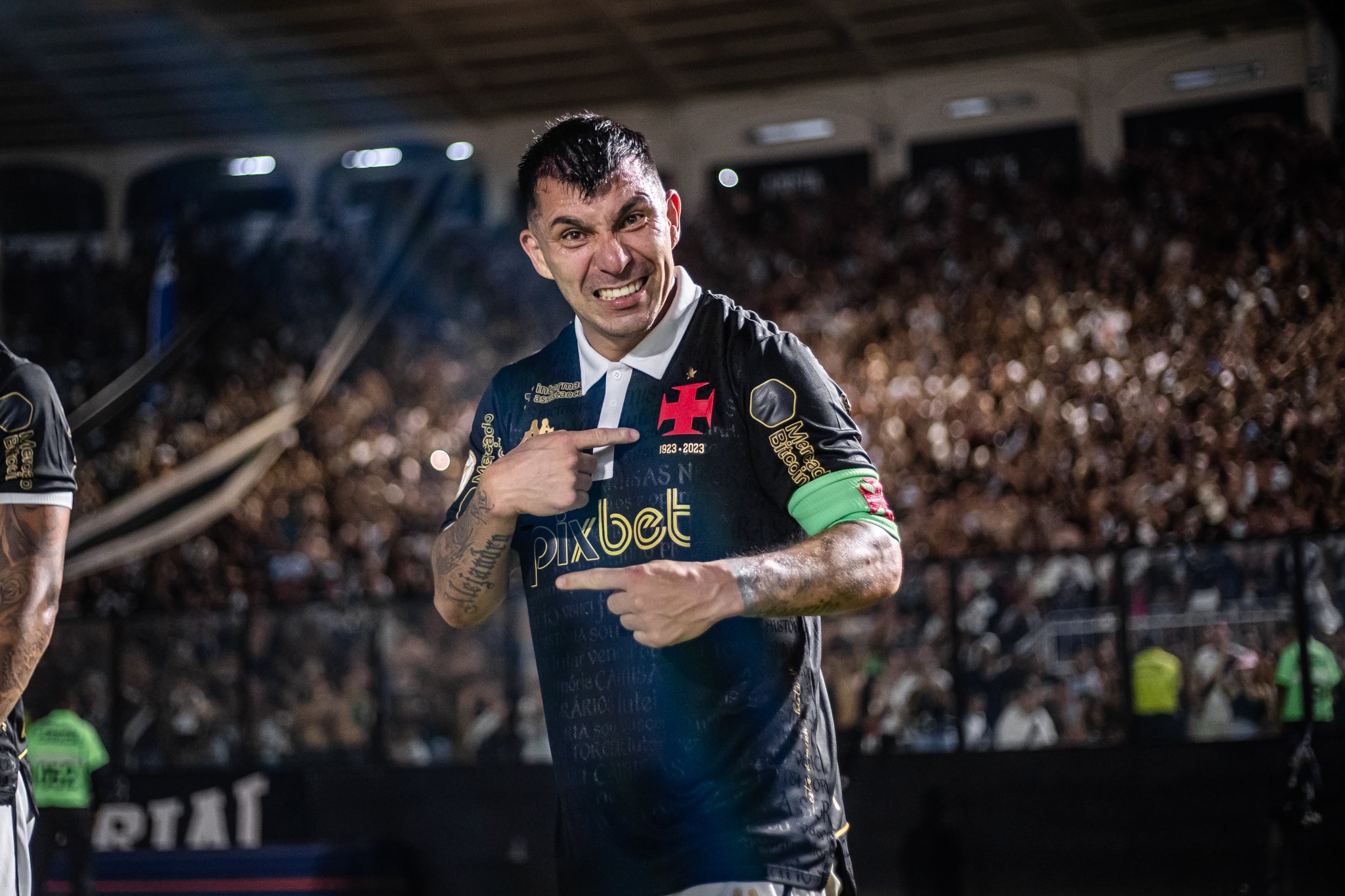 Vasco: Medel sofre amarelo e vai jogar contra o Cruzeiro - Papo na Colina -  Notícias do Vasco da Gama