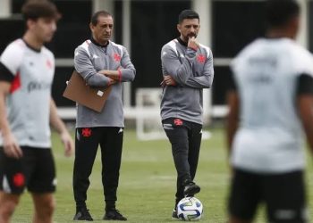 Ramón Díaz decide não ousar e escolhe substituto de Paulo Henrique