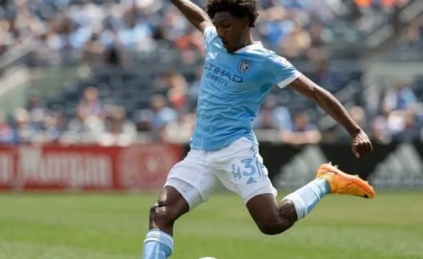 Cria do Vasco, Talles Magno pode voltar ao futebol brasileiro