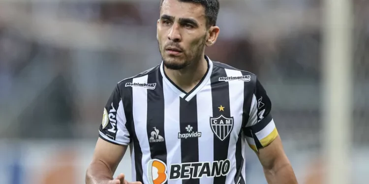 Empresário de Júnior Alonso abre o jogo sobre possível ida ao Vasco