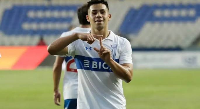 Impressionante! Veja números de Alexander Aravena, atacante sondado no Vasco