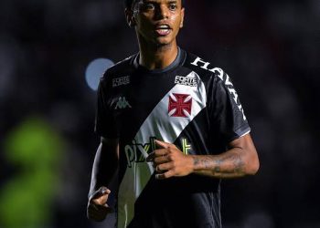 Riquelme, do Vasco, está perto de fechar com clube da Série B; confira