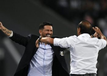 Emiliano Díaz fala sobre sua relação com Mattos: “Falo mais com ele do que com minha mulher”