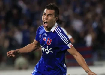 Antigo carrasco de Vasco e Flamengo é oferecido ao Cruzmaltino