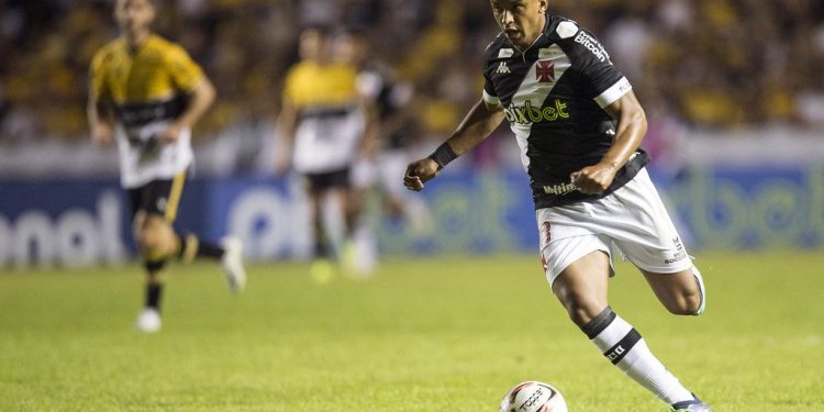 Atacante do Vasco está perto de ser contratado por time do Rio Grande do Sul