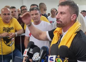 Pedrinho, presidente do Vasco, nega que esteja em atrito com a 777