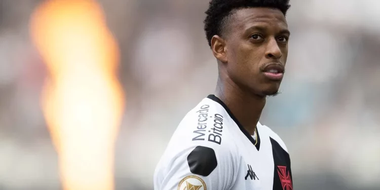 Confira os jogadores que já saíram do Vasco