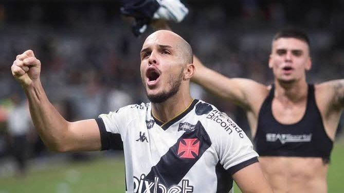 Como foi a temporada dos jogadores que retornam ao Vasco após empréstimo? Confira
