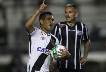 Clube goiano acerta com atacante ex-Vasco