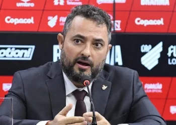 Entenda a ideia do Vasco com Alexandre Mattos