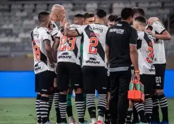 Vasco x Bragantino: confira desfalques e pendurados