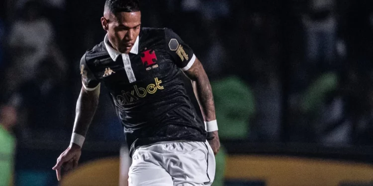 Medida drástica? Vasco deve cortar dois jogadores para duelo contra o Bangu