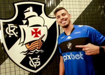 URGENTE! Ivan, que atuou no Vasco em 2023, está perto de assinar com clube da Série B