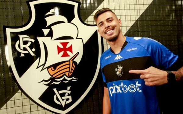 URGENTE! Ivan, que atuou no Vasco em 2023, está perto de assinar com clube da Série B