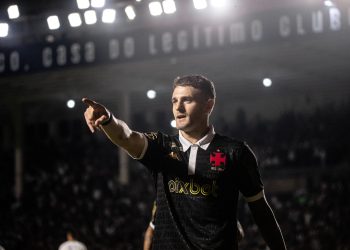 Vasco: Vegetti explica provocação a Soteldo
