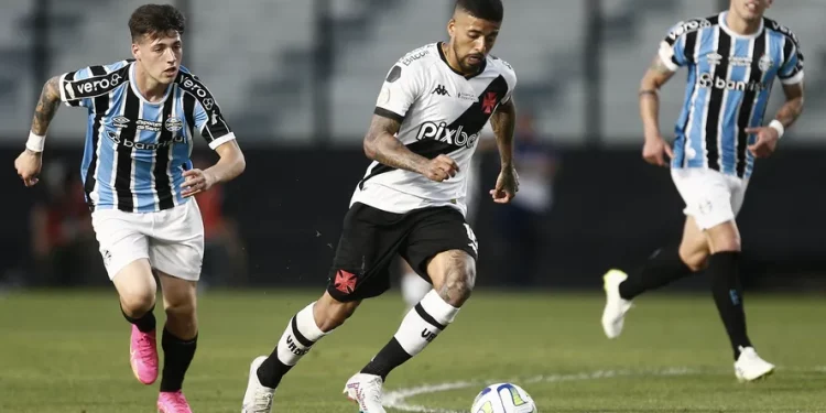 Vasco precisa quebrar tabu contra o Grêmio, mas se apega a vitória no primeiro turno