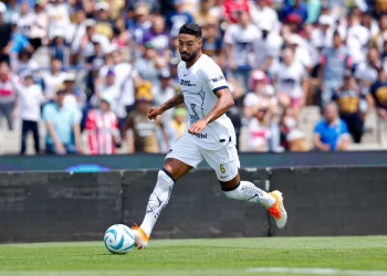 Vasco quer zagueiro que custou R$ 20 milhões