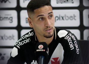 Vasco tem plano para conseguir comprar Praxedes