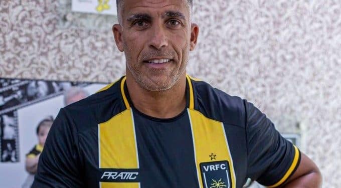 Vasco vai reforçar Volta Redonda, time comandado por Felipe Maestro