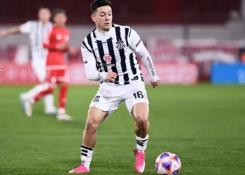 Veja números de Rodrigo Garro, alvo do Vasco