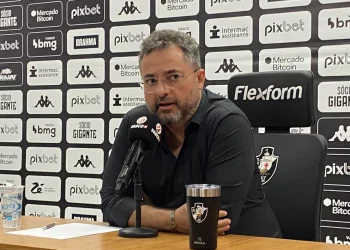 “Ninguém acreditou…” Alvo do Vasco ignora gigantes e fecha com time da Série B