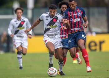 Avaí anuncia ex-Vasco