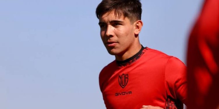 URGENTE! Vasco procura jogador colombiano e caso com Sforza congela