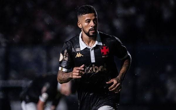 Vasco: novidade sobre a reposição de Paulinho
