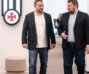 Mattos abre o jogo sobre possível substituto de Paulinho no Vasco