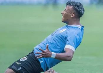 Sonho do Vasco, Lucho Rodríguez avança com novo clube