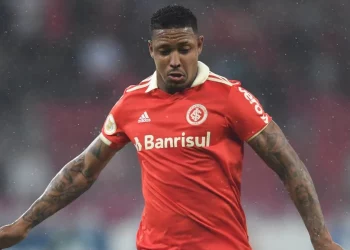 Confira número de David, novo atacante do Vasco