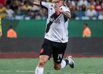 Confira o clube da MLS que deseja tirar Orellano do Vasco