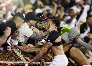 Coritiba está muito perto de fechar com atacante do Vasco