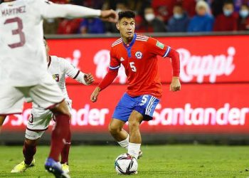 Galdames tem data para chegar ao Vasco; confira