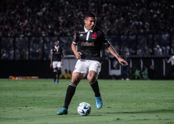 Declaração de jogador do Vasco deixa torcida vascaína emocionada