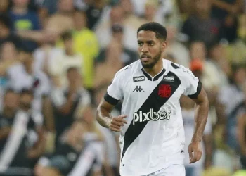 Dois jogadores estão de saída do Vasco
