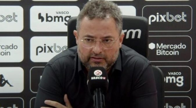 Vasco e Fluminense sondam meia do Atlético-MG