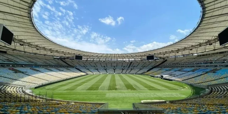 Flamengo estaria atrasando FGTS de funcionários do Maracanã; Vasco e WTORRE enviam documento ao Governo do Rio