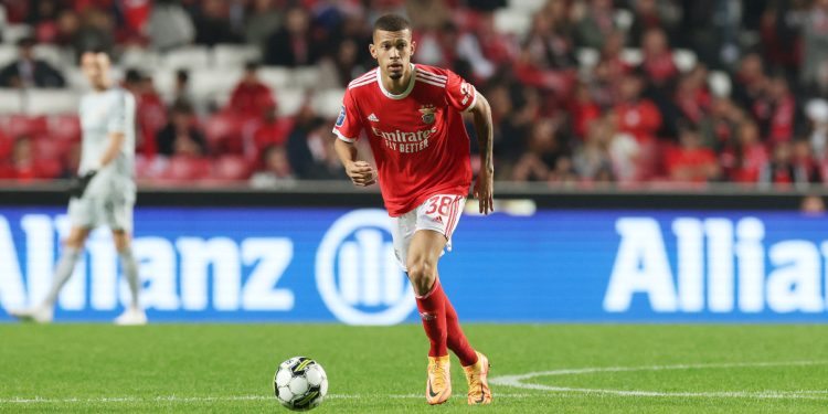 João Victor, novo reforço do Vasco, agradece carinho de torcedores nas redes sociais