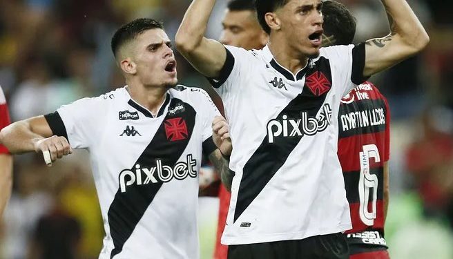 Gabriel Pec e Marlon Gomes, do Vasco, são titulares em treino da seleção olímpica