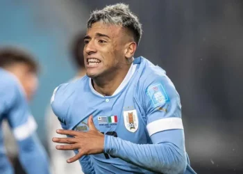 Luciano Rodríguez recebe aval de Ramón Diaz e 777 Partners para atuar no Vasco