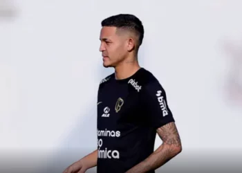Novo reforço do Vasco quase atuou pelo Real Madrid; entenda